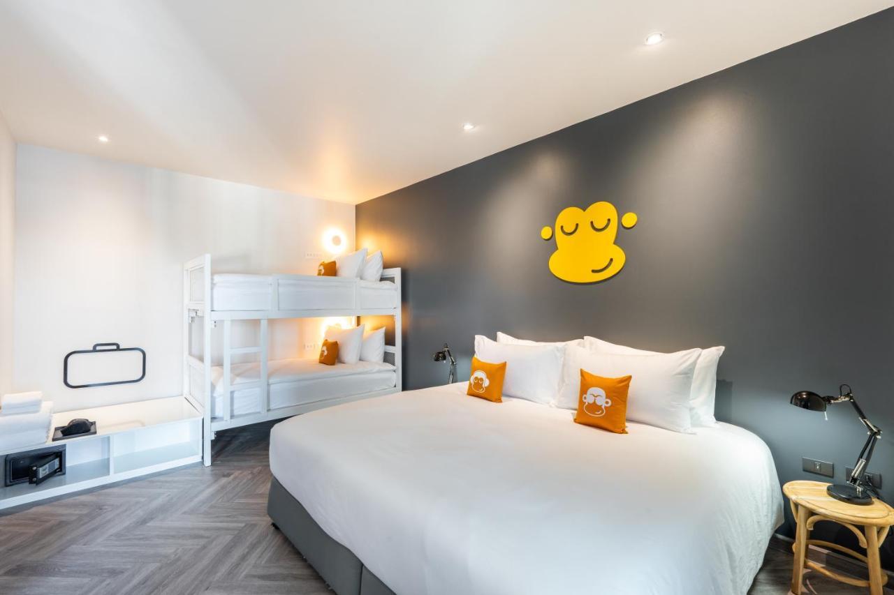 Blu Monkey Hub And Town 4*